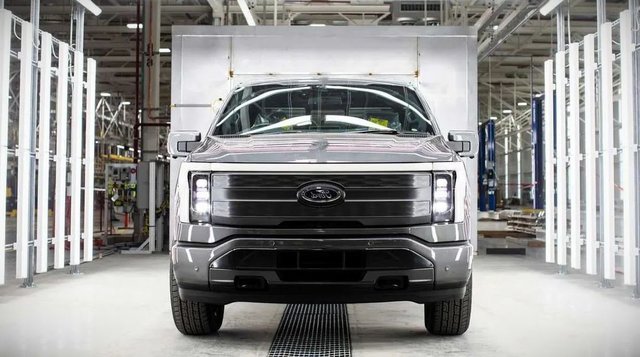 Large inventory of F-150 2023 from 0%*