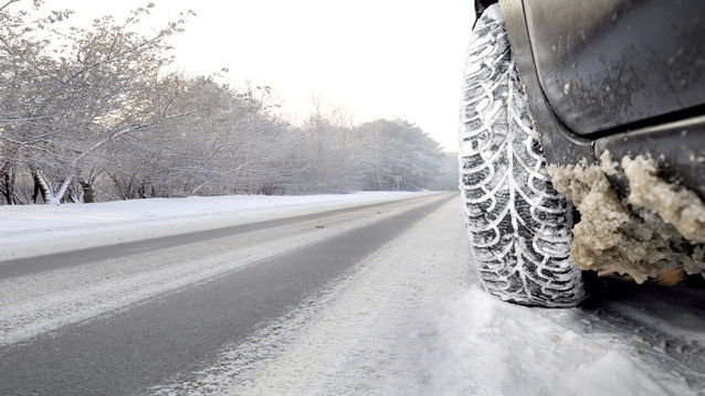 Qu’est-ce qui distingue les pneus d’hiver des pneus «quatre saisons»?