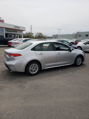 The 2020 Corolla Hybrid has arrived at Ile-Perrot Toyota