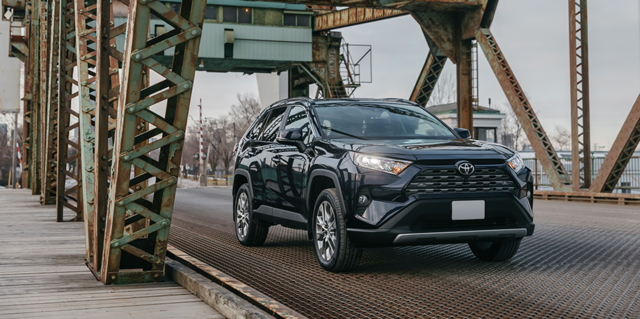 What’s the Difference Between Crossovers and SUVs?