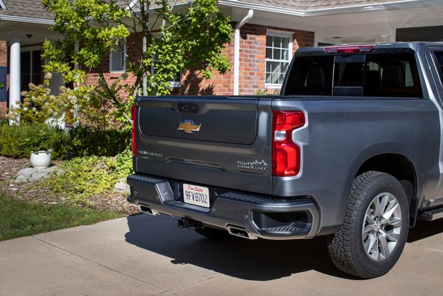 2021 Chevrolet Silverado 1500 Adds New Multi-Flex Tailgate