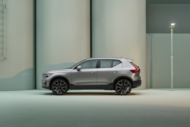 The new B4 and B5 engines in the 2023 Volvo XC40 SUV – an improvement over the previous versions