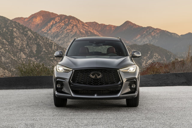 Why the 2023 Infiniti QX50 is a Better Choice Than the Volkswagen Tiguan