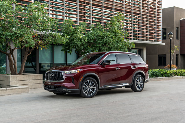 Why should you buy a 2023 INFINITI QX60 instead of a 2023 Honda Pilot?