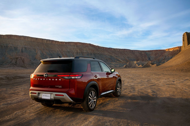 2022 Nissan Pathfinder vs 2021 Toyota Highlander: the new Pathfinder stands out