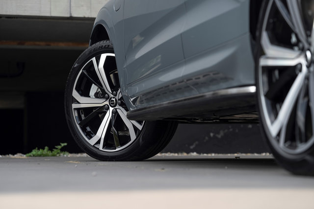 What are your winter tire options on the Volvo XC60?