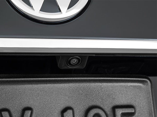 Enjoy the Views With VW's All-Weather Rearview Camera