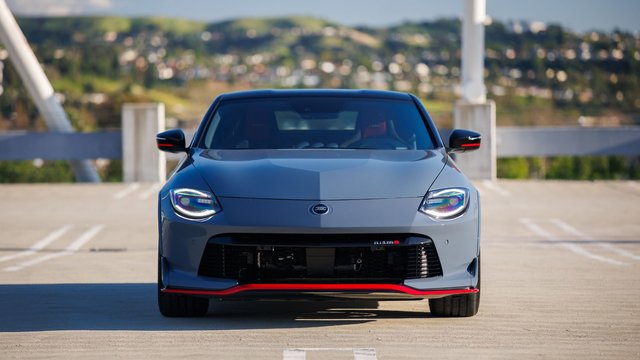 420 hp and a Clutch Pedal: The 2027 Nissan Z NISMO Arrives This Summer in Ontario