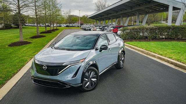 How the 2026 Nissan ARIYA's e-Step One-Pedal Driving Works in City and Highway Use