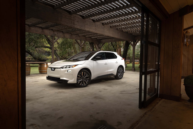 What Technology Updates Are Included in the 2026 Subaru Solterra?