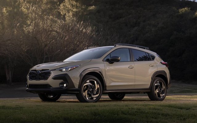 2026 Subaru Crosstrek Onyx vs. Touring: Which Trim Should You Buy?