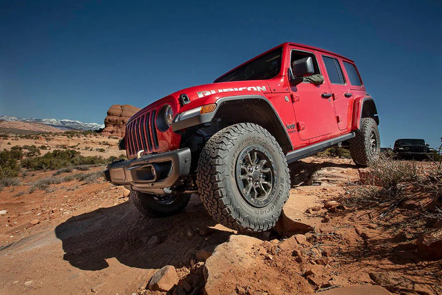 Discover all of the Jeeps with 4-wheel drive