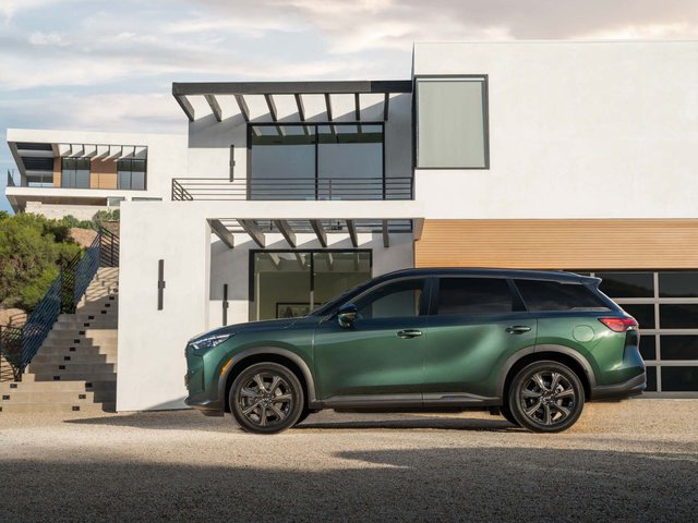 2026 INFINITI QX60: Refined Three-Row Luxury SUV Built for Quebec Families