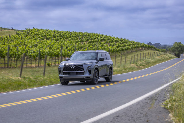How the 2026 Infiniti QX80's Dynamic Digital Suspension Handles Quebec's Freeze-Thaw Roads