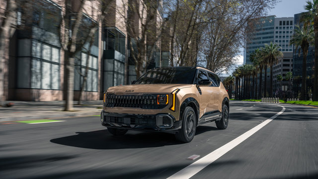 Kia's Latest Redesign Revealed: Get to Know the 2027 Seltos