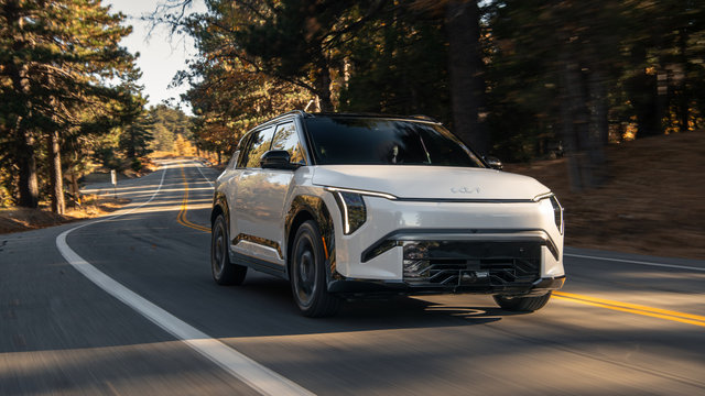 The 2027 Kia EV3 Debuts in Alberta: First Look at Kia's Newest Electric SUV
