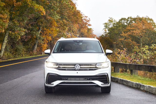 2022 Volkswagen SUV Towing Capacity, Price, and Cargo Capacity Guide
