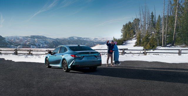 Toyota Corolla vs. Toyota Camry: Which Sedan Fits Your Life?