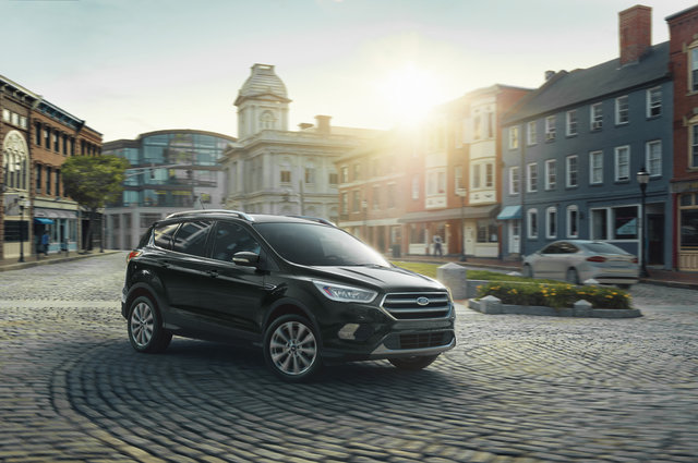 Looking for a Pre-Owned Compact SUV? Here's Why the Ford Escape is a Smart Choice