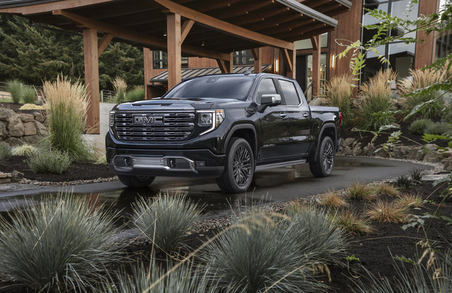 What sets the GMC Sierra Denali Ultimate apart?