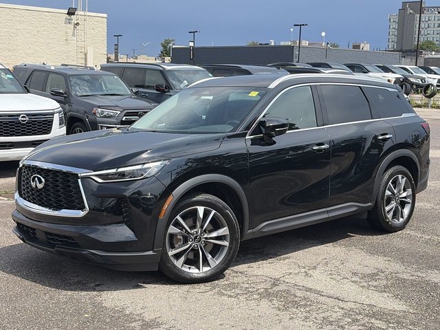 2024 Infiniti QX60 in Mississauga, Ontario