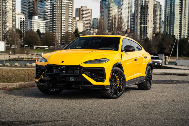 2026 Lamborghini Urus in Vancouver, British Columbia