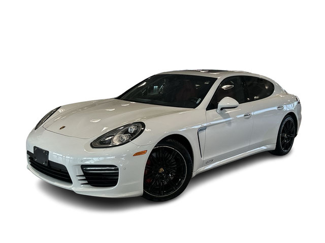 2016 Porsche Panamera in Aurora, Ontario