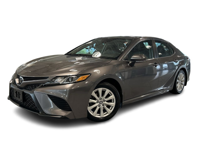 2020 Toyota Camry in Aurora, Ontario