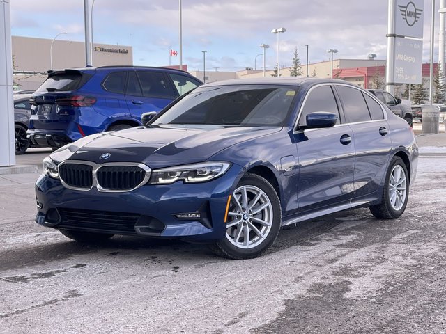 2022 BMW 3 Series in Calgary, Alberta