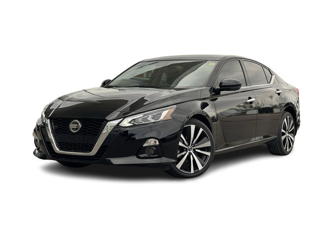 2022 Nissan Altima in Calgary, Alberta