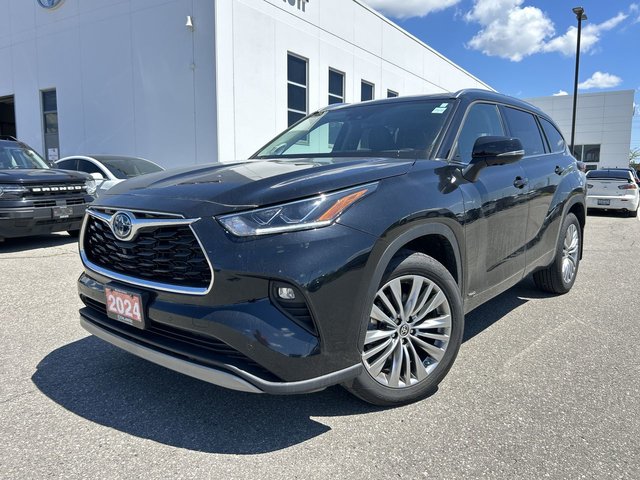 2024 Toyota Highlander hybrid in Bolton, Ontario