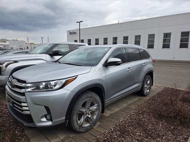 2018 Toyota Highlander in Bolton, Ontario