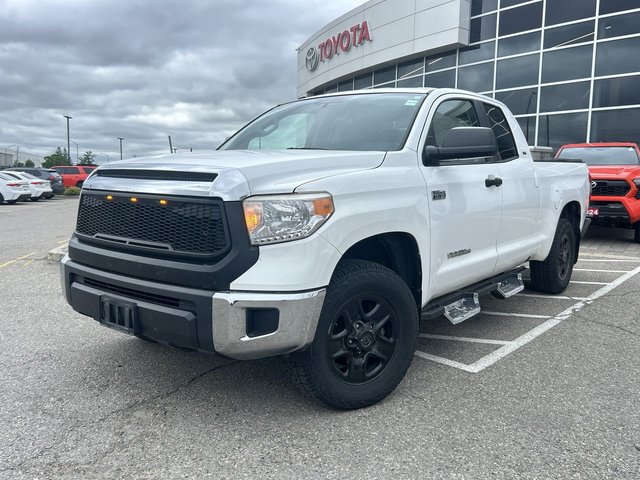 2015 Toyota Tundra in Bolton, Ontario