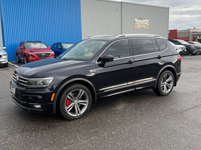 2018 Volkswagen Tiguan in Calgary, Alberta