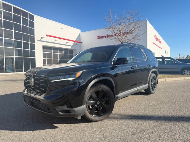 2025 Honda Pilot in Calgary, Alberta