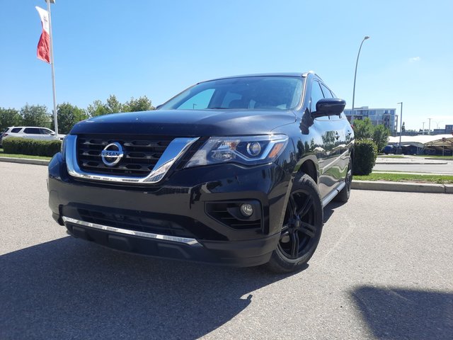 2020 Nissan Pathfinder in Calgary, Alberta
