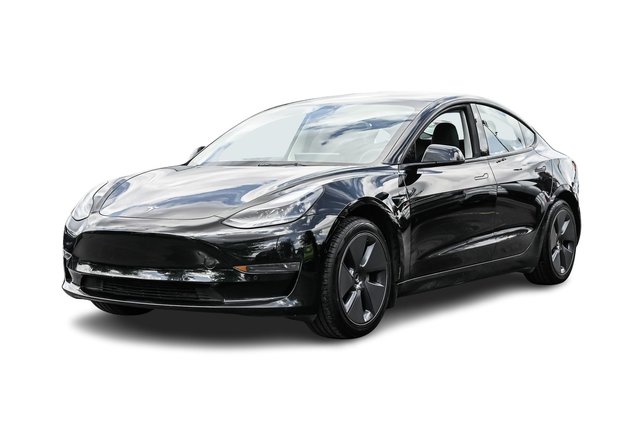 2022 Tesla Model 3 in Montreal, Quebec