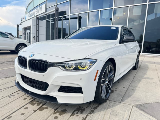 2018 BMW 340i in Calgary, Alberta