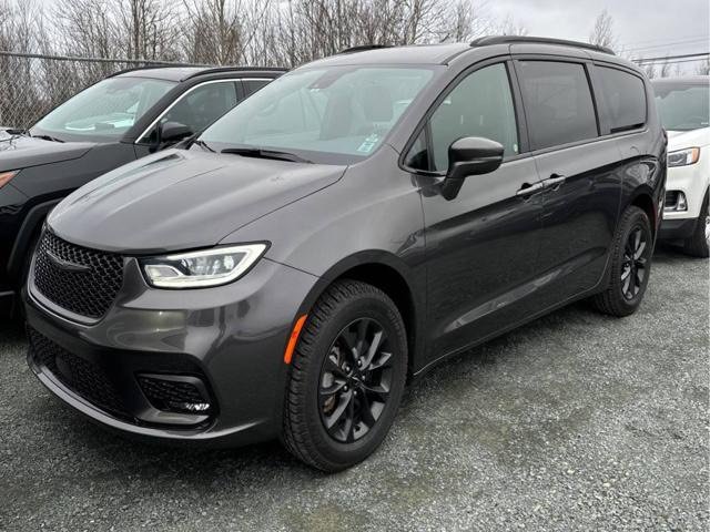 2022 Chrysler Pacifica in Regina, Saskatchewan