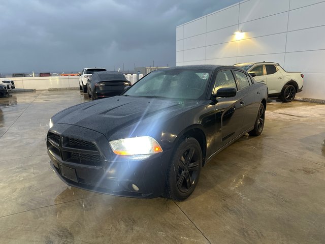 2011 Dodge Charger in Aurora, Ontario