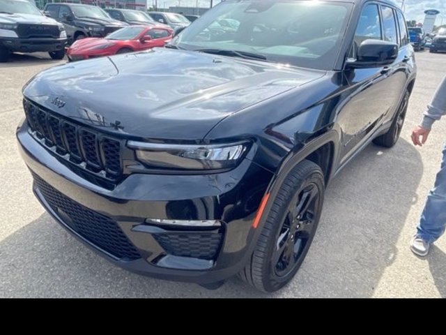 2025 Jeep Grand Cherokee in Regina, Saskatchewan