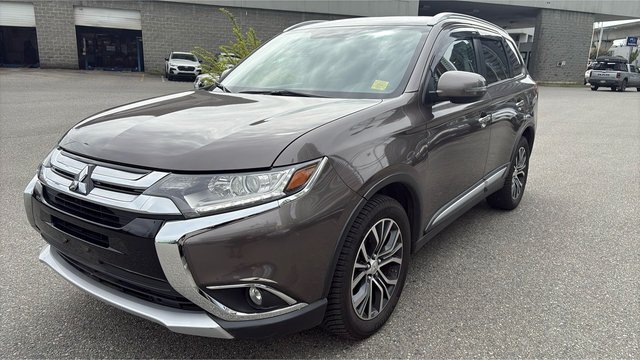 2016  Outlander in Vancouver, British Columbia