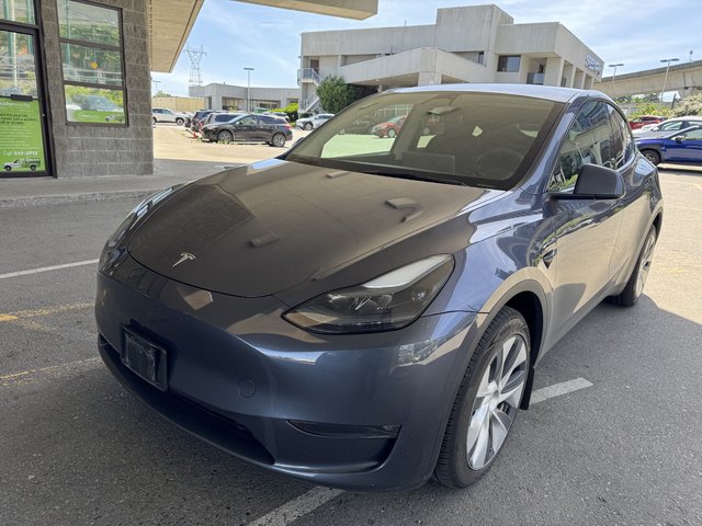 2023 Tesla Model Y in Vancouver, British Columbia
