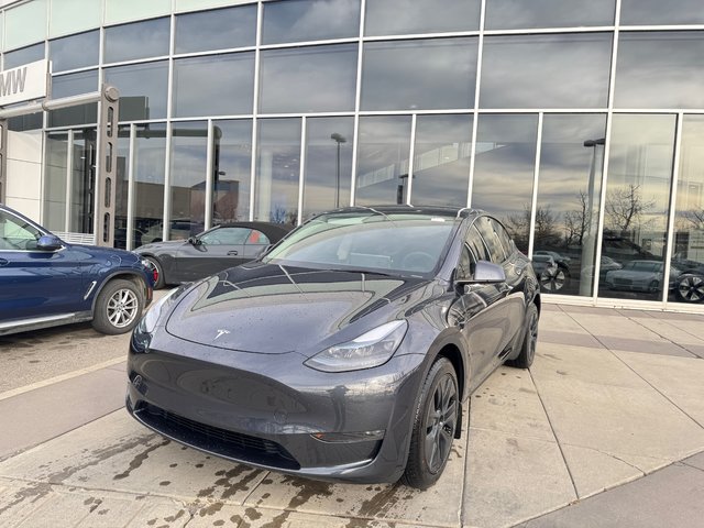 2024 Tesla Model Y in Calgary, Alberta