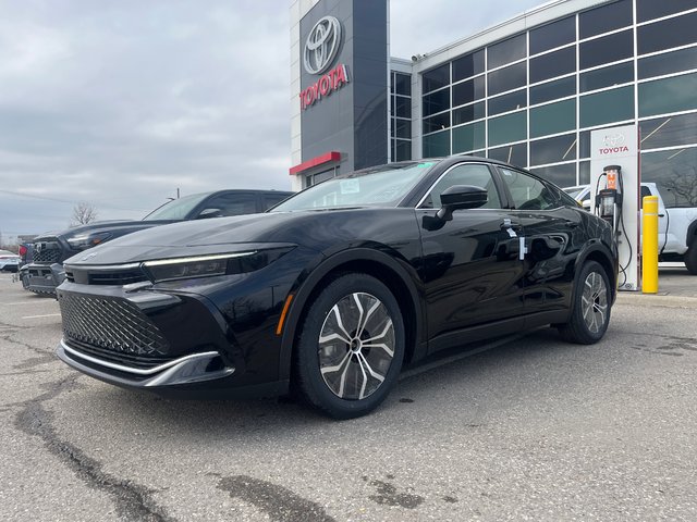 2026 Toyota Crown Hybrid in Bolton, Ontario