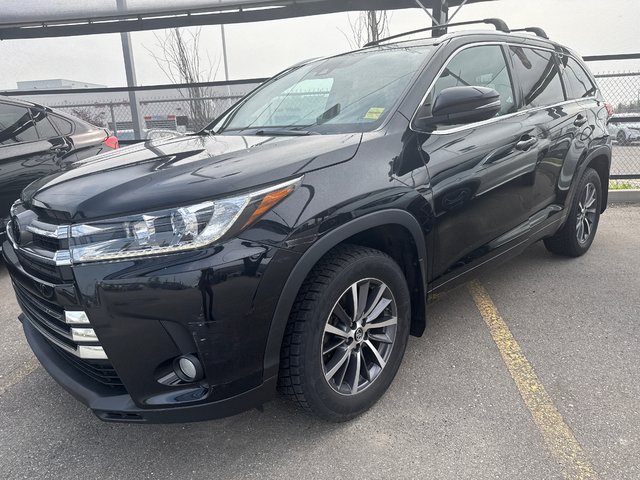 2017 Toyota Highlander in Calgary, Alberta