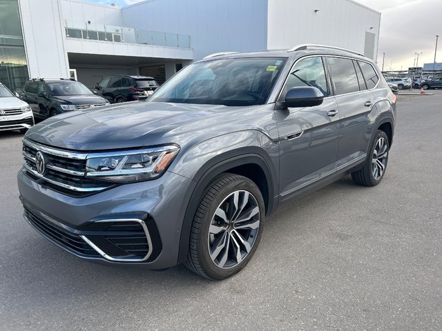 2023 Volkswagen Atlas in Calgary, Alberta