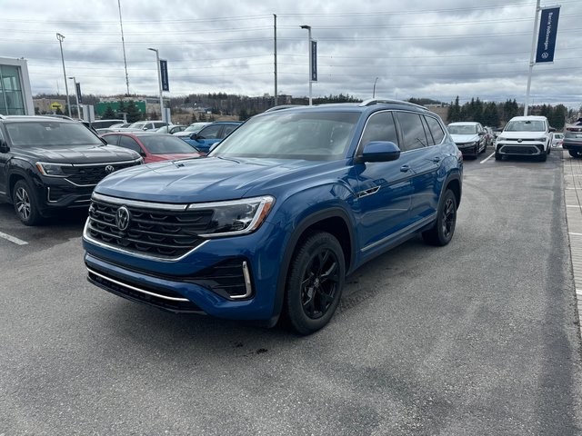2025 Volkswagen Atlas in Barrie, Ontario