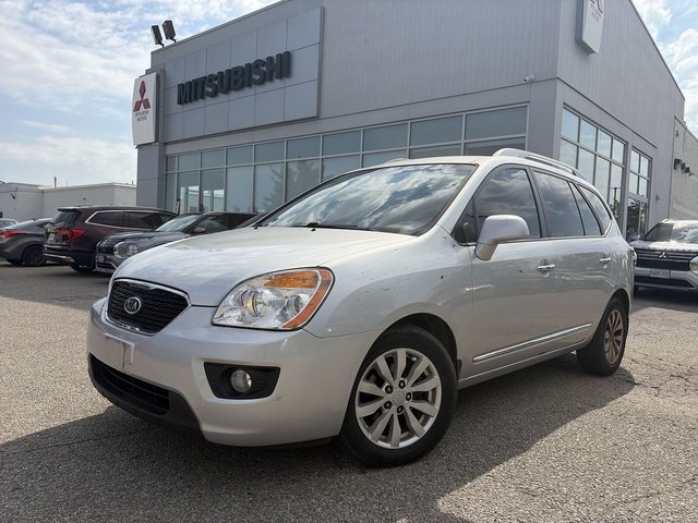 2012 Kia Rondo in Mississauga, Ontario