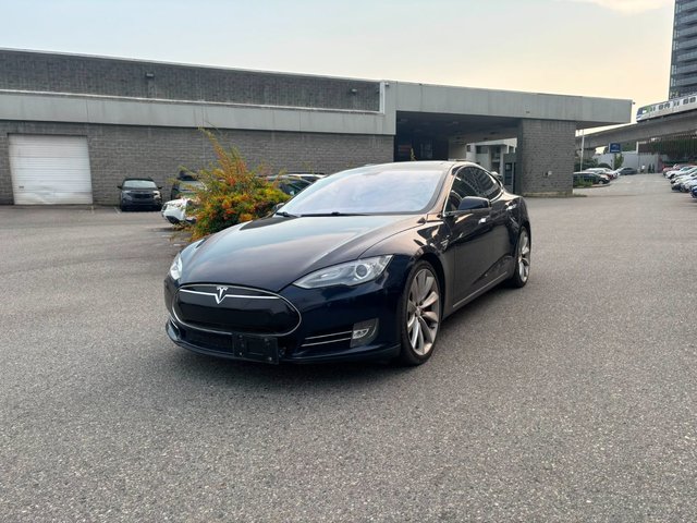 2014  Model S in North Vancouver, British Columbia